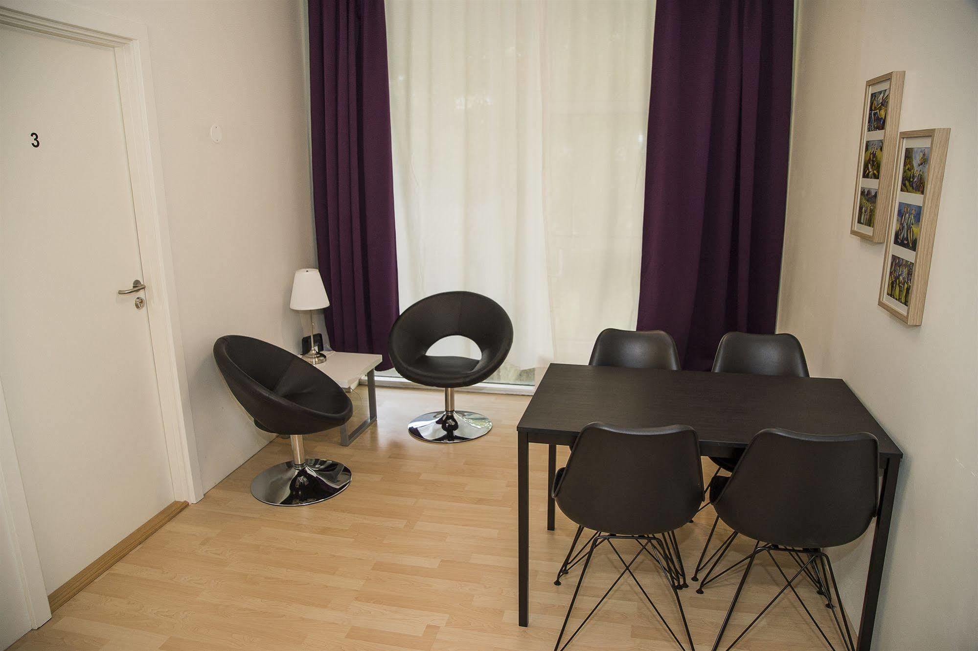 Capital-Inn Hostel Reykjavik Ngoại thất bức ảnh